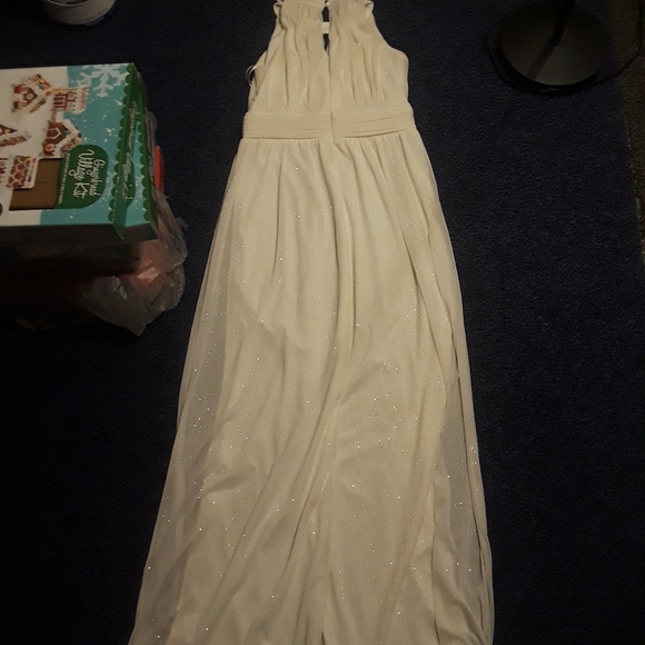 Prom Dress - Picture 4 of 8